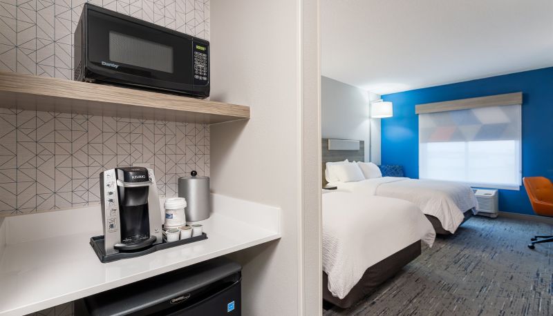 Camera - Holiday Inn Express & Suites COLUMBUS EDINBURGH by IHG