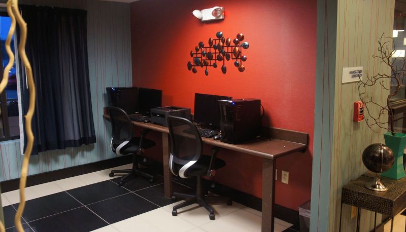 Interior view - Holiday Inn Express & Suites YORK NE - MARKET STREET by IHG