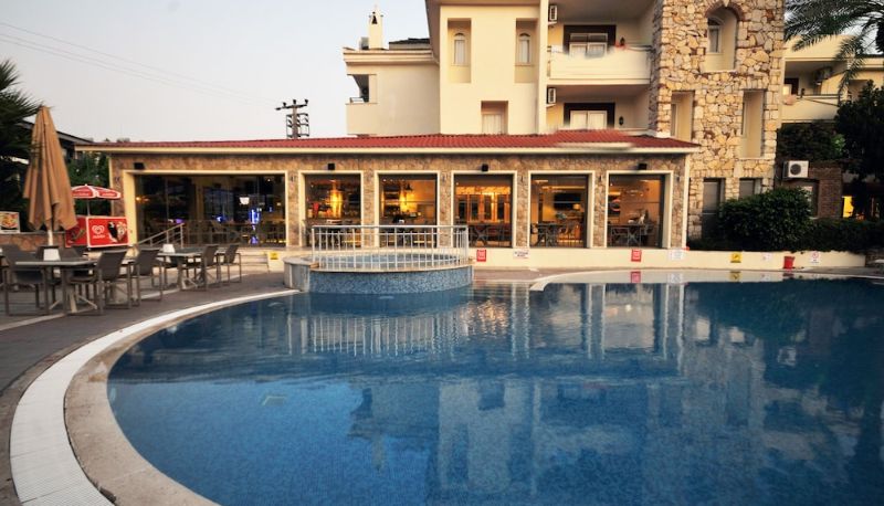 Zwembad - Greenpark Apartments