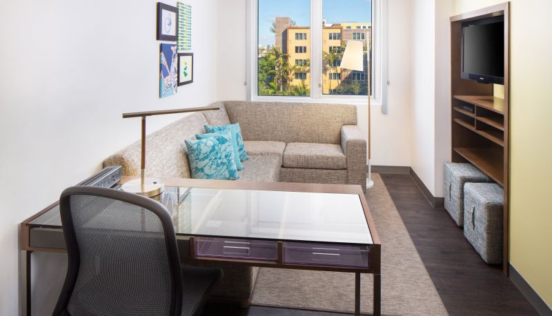 Kamer - Element Miami International Airport