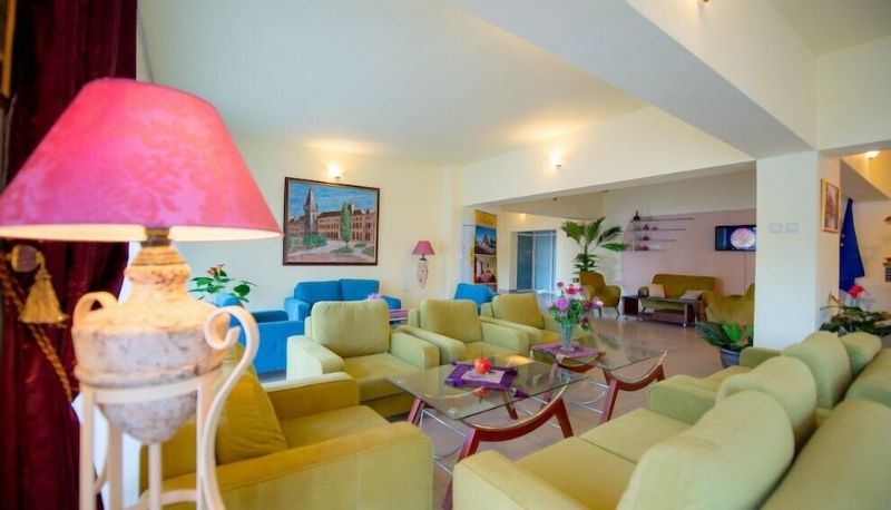 Lobby - Voila Mamaia