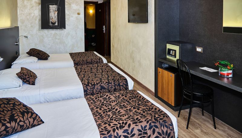 Chambre - B&B Hotel  Borgaro Torinese