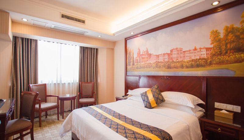 Außenansicht - vienna hotel (Nanning Railway Station Hotel) Nanning Railway Station(Domestic only)