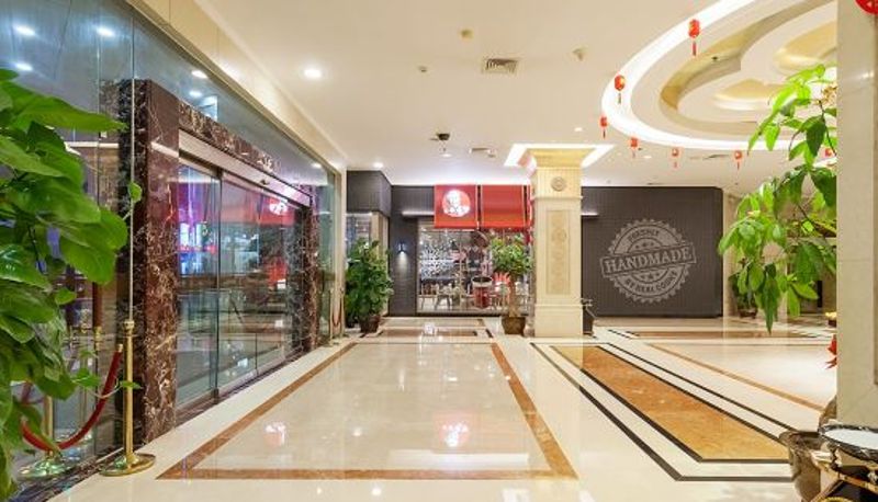 Reception - Global Hotel