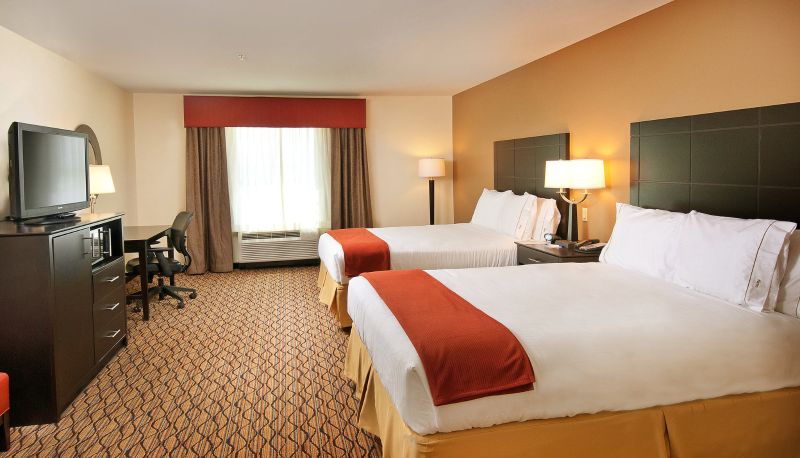 Zimmer - Holiday Inn Express & Suites PEARSALL by IHG