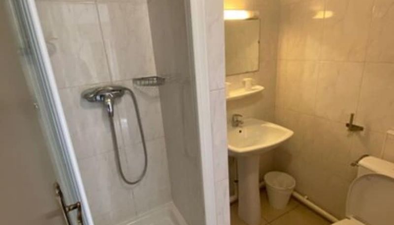 Standard room - Hotel Angleterre