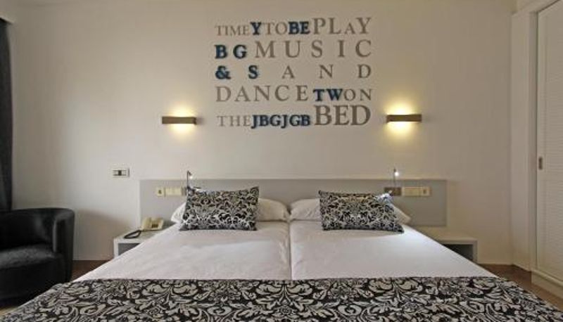 Suite - BG Pamplona Hotel