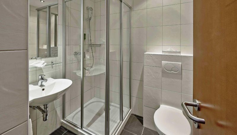 Info - Hotel Arte Spreitenbach