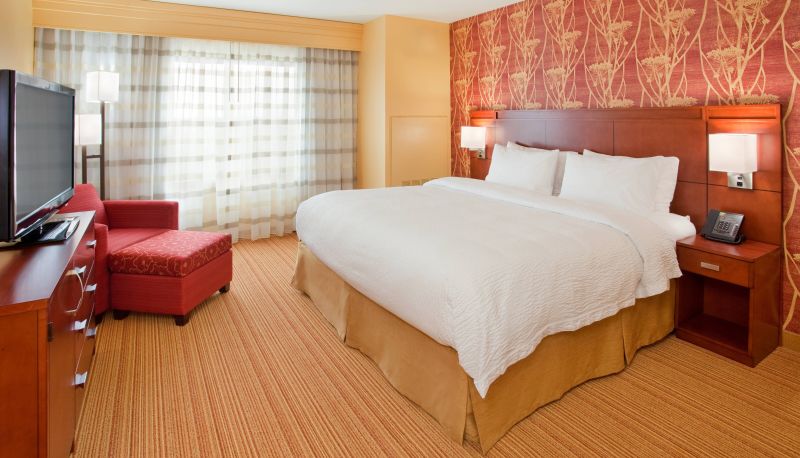 Room - Courtyard by Marriott Pittsburgh North-Cranberry Woods