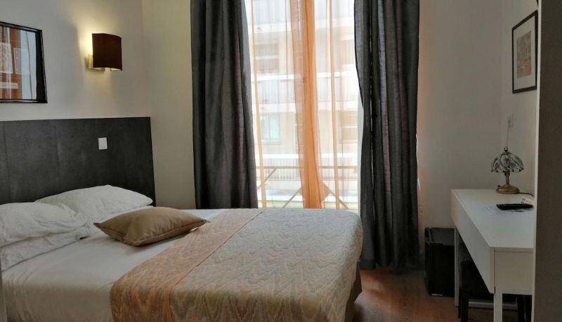 Chambre Standard - Brit Hotel Colbert Juan les Pins