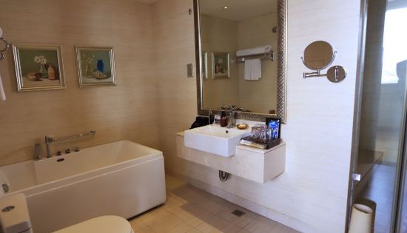 Camera - Jincheng Yuehai International Hotel
