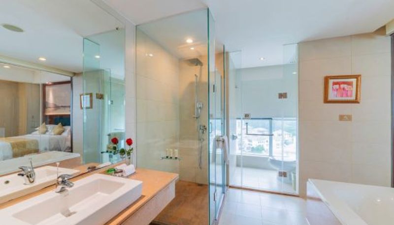 Vista interna - East Lake International Hotel