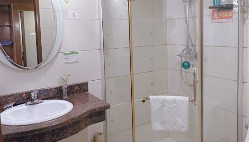 Pokój - Huaqiao Hotel