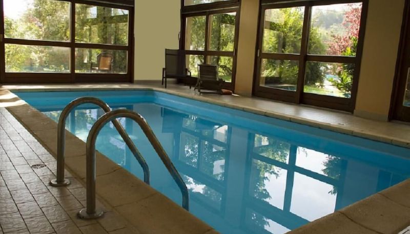 Piscina - Hotel Restaurant Les Cigognes