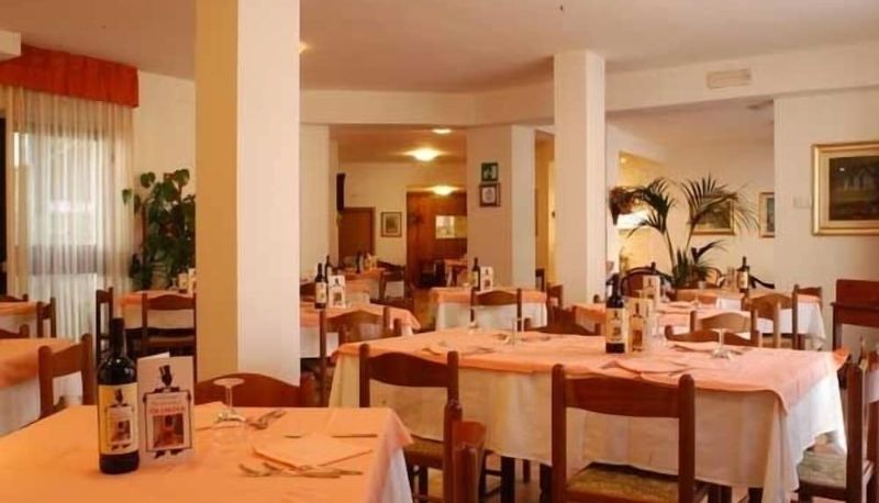 Restaurant - Albergo Ristorante Olimpia