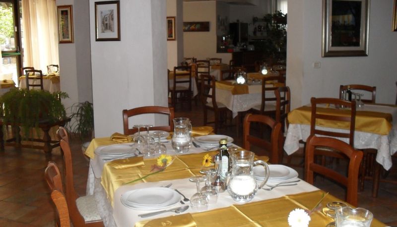 Restaurant - Albergo Ristorante Olimpia