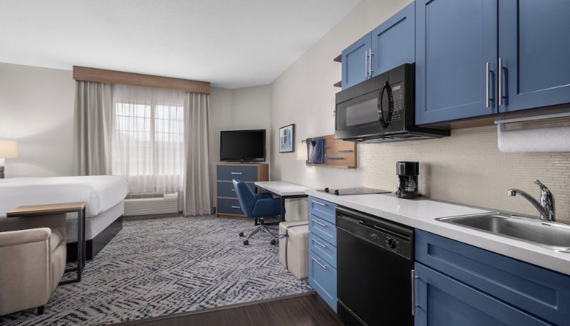 Standart oda - Candlewood Suites ALEXANDRIA by IHG