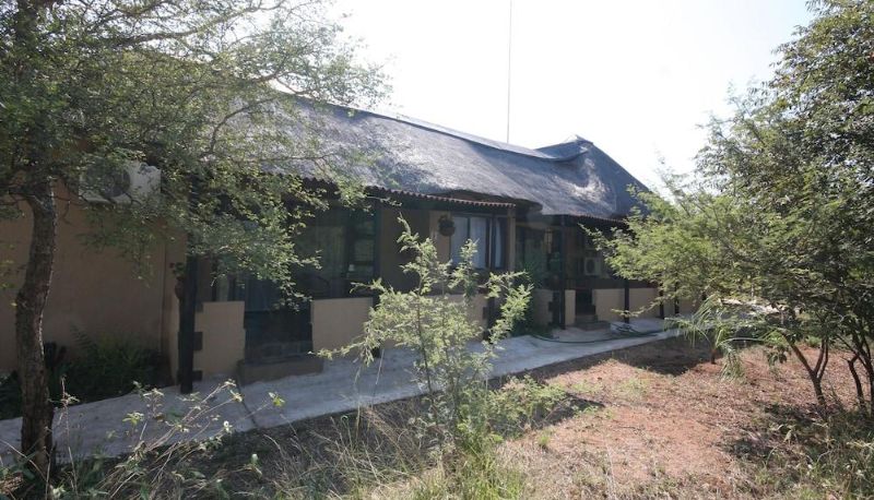 Hotel Außenbreich - African Rock Lodge