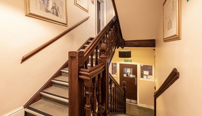 Bilgi - Barrington Lodge Hotel
