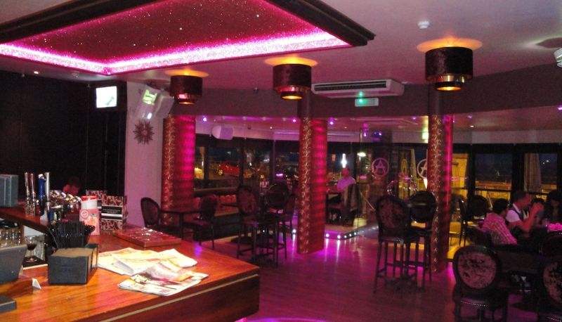 Hall - Amsterdam Hotel and A Bar