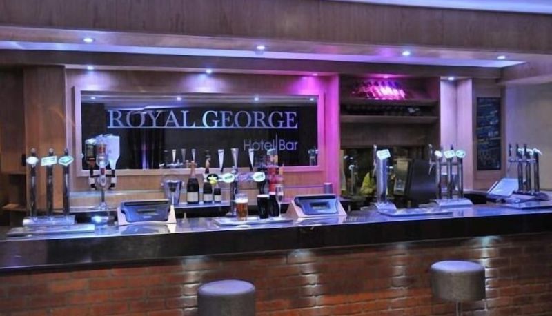 Informacje - The Royal George Hotel