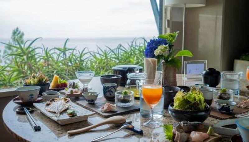 Sala prima colazione all'interno del ristorante - ISANA Resort
