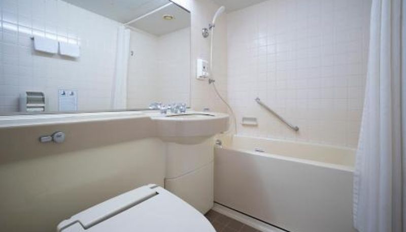Badezimmer - Kuwana Green Hotel