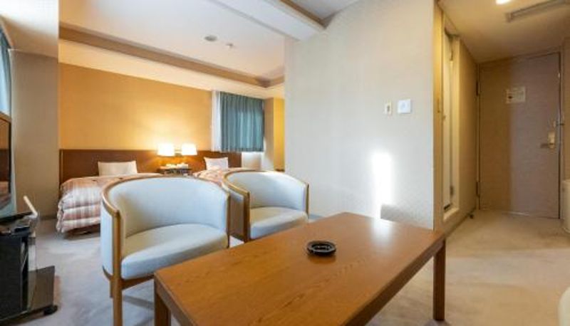 Info - Tendo Central Hotel