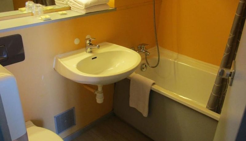 Camera economica (singola) - Hotel Les Tourrades