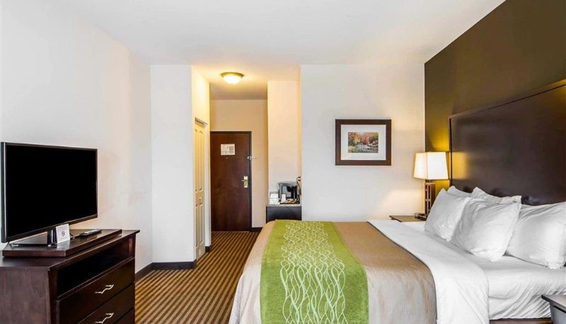 Zimmer - Comfort Inn & Suites Alva