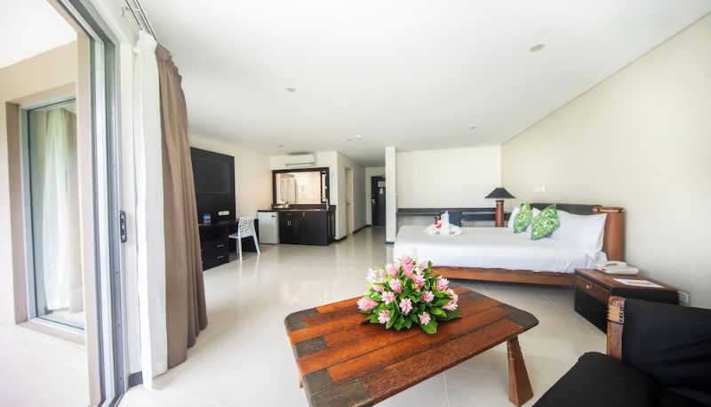 Suite - Tanoa Waterfront Hotel