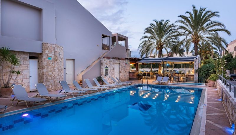 Info - Elotis Suites