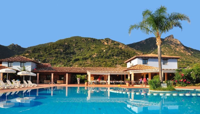 Basen - Perdepera Resort