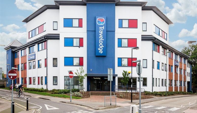 Vista exterior - TRAVELODGE WOKING CENTRAL