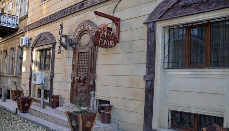Información - Fawlty Towers Hotel Baku