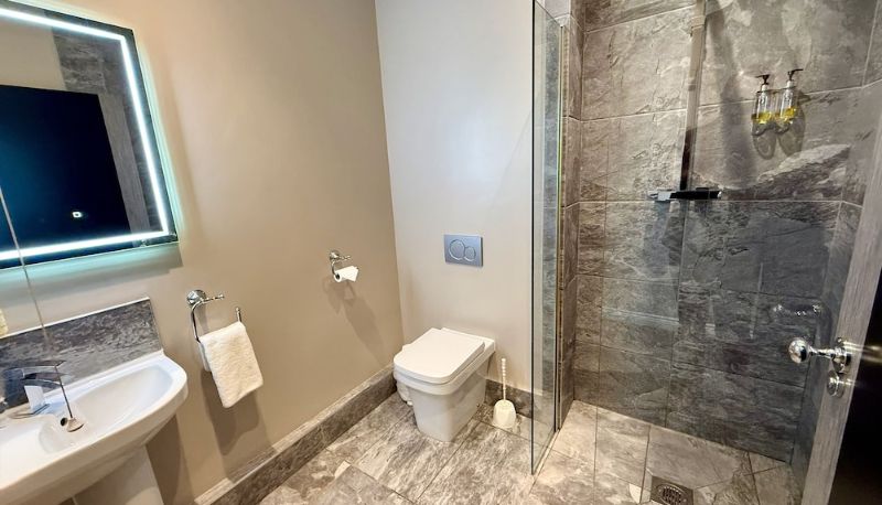 Chambre supérieure (double) - The Raven Hotel - Inn