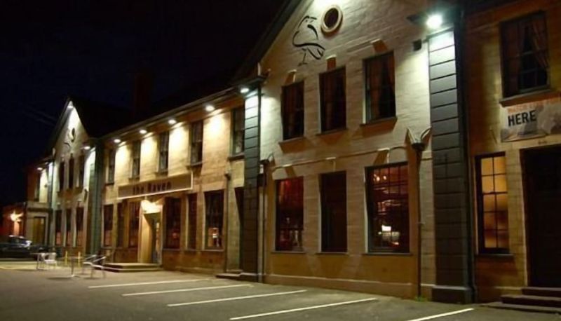 Info - The Raven Hotel - Inn
