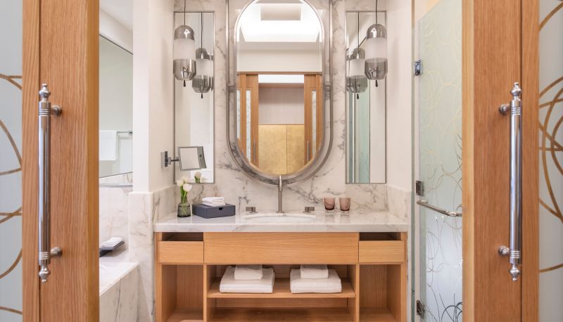 Room - The St Regis Doha