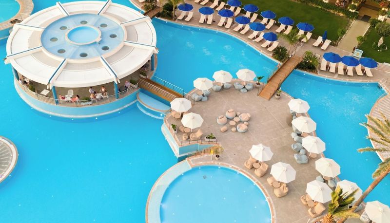Bar - Atrium Platinum Luxury Resort Hotel & Spa