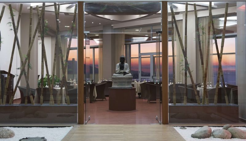 Restaurant - Atrium Platinum Luxury Resort Hotel & Spa