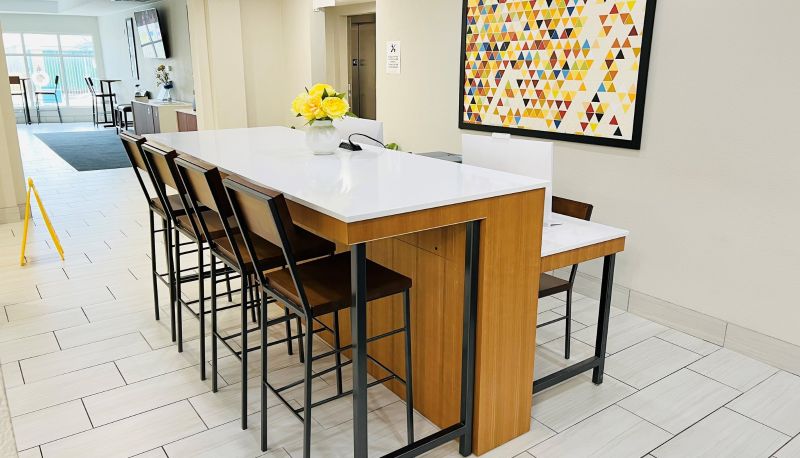 Interior view - Holiday Inn Express & Suites HOUSTON EAST - BAYTOWN by IHG