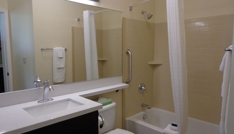 Daire - Candlewood Suites ODESSA by IHG