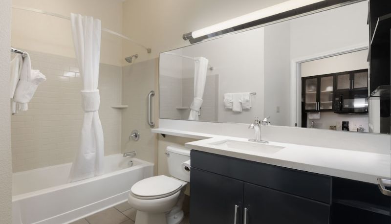 Daire - Candlewood Suites ODESSA by IHG
