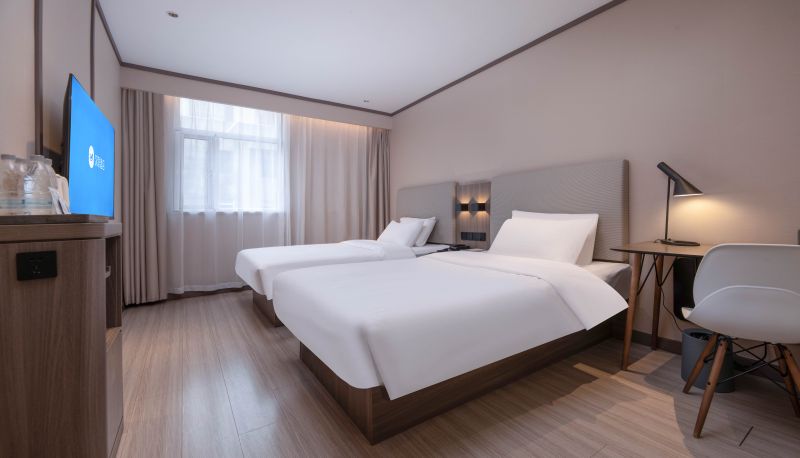Info - Hanting Wuhu ancient city hotel (former North store) North Gate