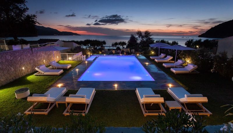 Pool - Baia Bianca Suites