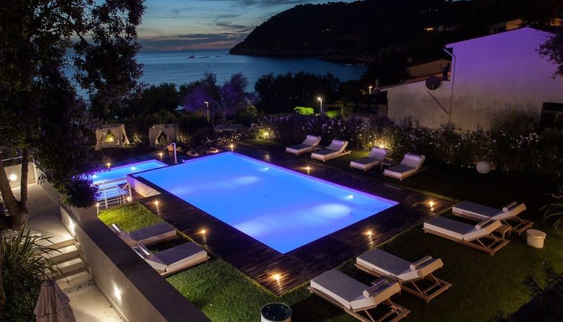 Pool - Baia Bianca Suites