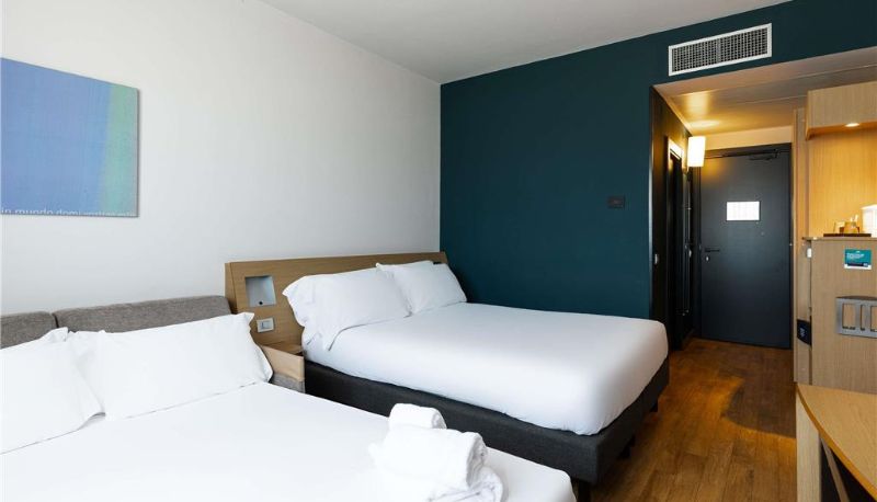 Zimmer - Novotel Caserta Sud