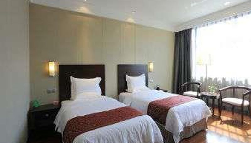 Camera - Ramada by Wyndham Suzhou Luzhi