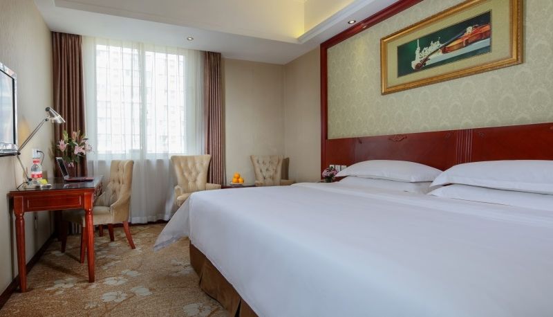 Kamer - vienna hotel (Huayang subway station Hotel of Chengdu Convention and Exhibition Center) Chengdu Exhibition Centre Branch