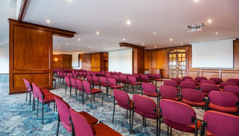 Interior view - Dann Carlton Bogota